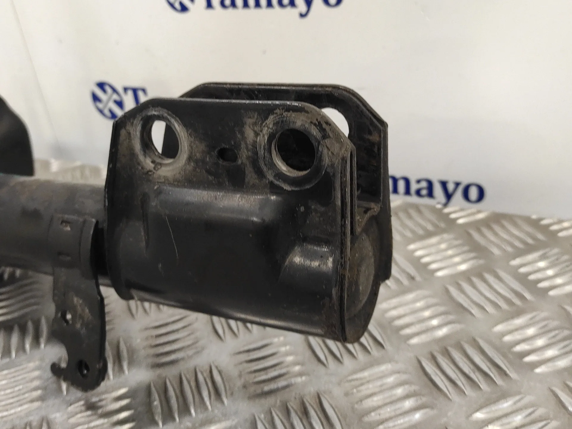 Amortiguador Delantero Izquierdo para Toyota Avensis Berlina (T25)