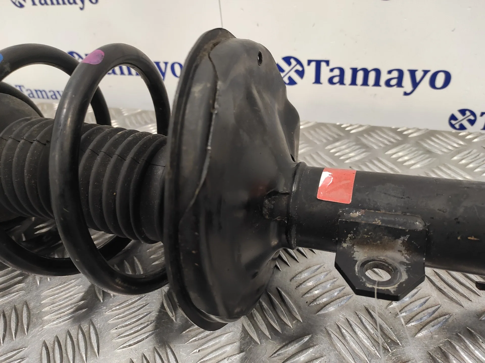 Amortiguador Delantero Derecho para Toyota Avensis Berlina (T25)