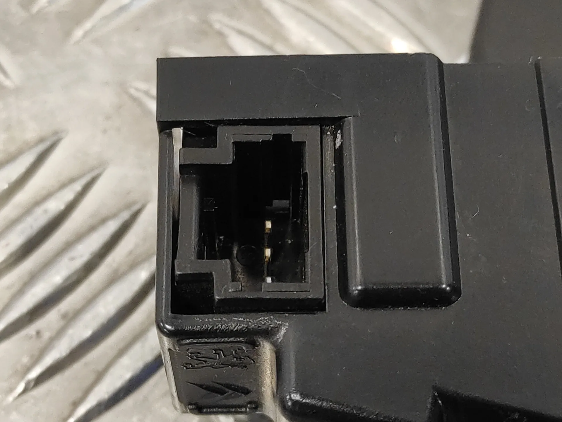 Cerradura Maletero / Porton para Peugeot 207