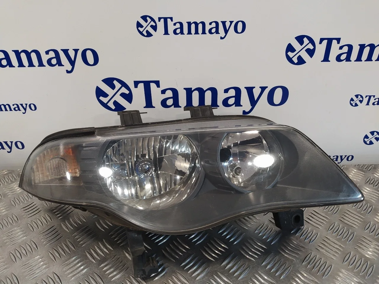 Faro Derecho para Mg Serie 45 (T/Rt)