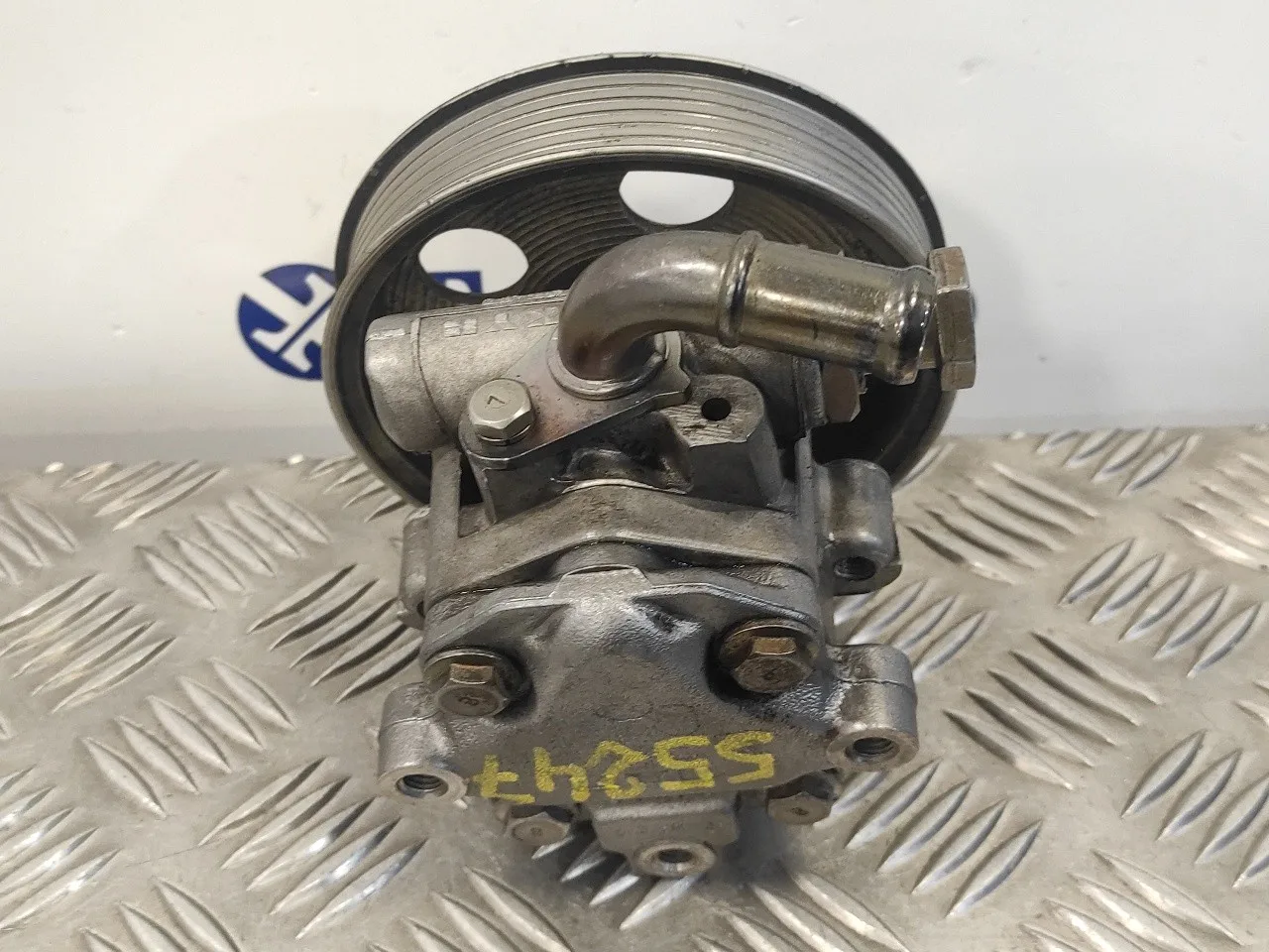 Bomba Direccion para Audi A4 Berlina (8E)