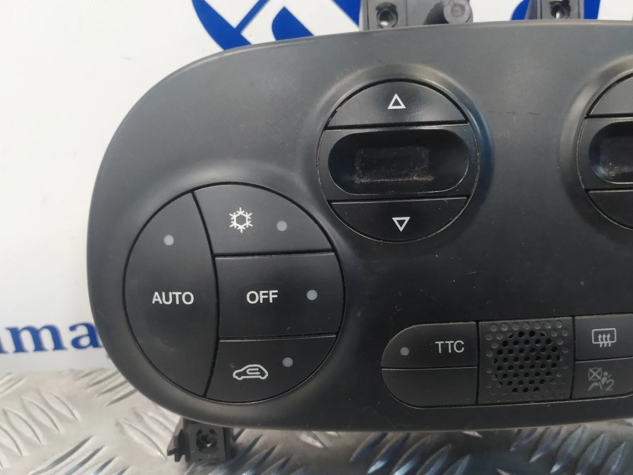 Mando Climatizador para Fiat 500 (312)