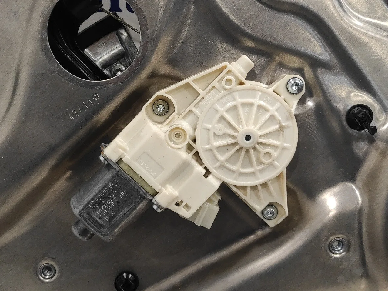 Elevalunas Trasero Izquierdo para Mercedes-Benz Clase E (W212) Lim.