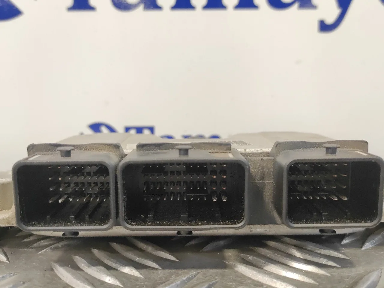 Centralita Motor Uce para Peugeot 307 (S1)