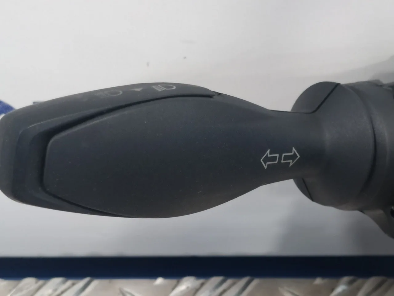 Mando Multifuncion para Ford Fiesta (Cb1)