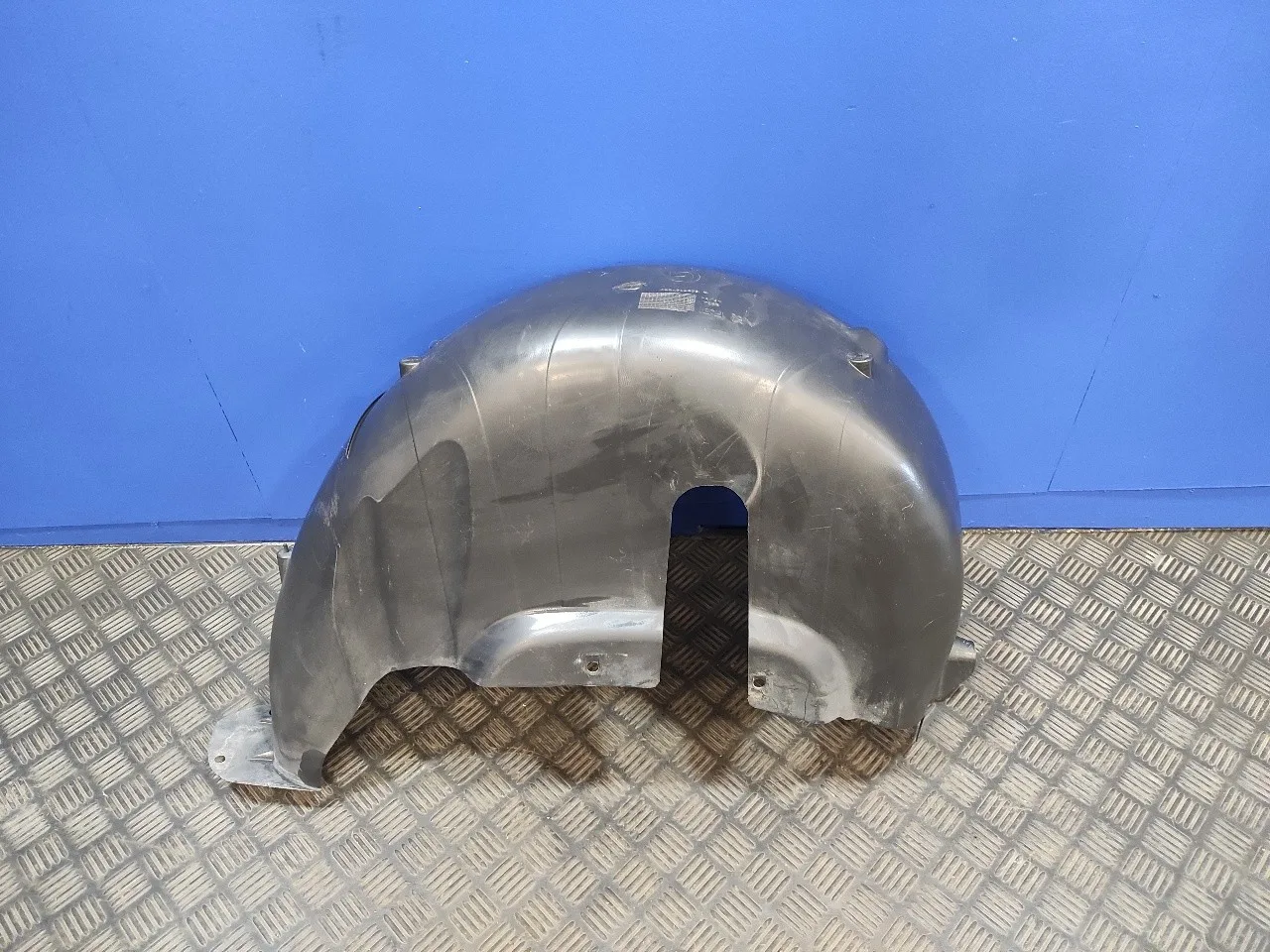 Plastico Paso Rueda Trasero Izquierdo para Citroën C3