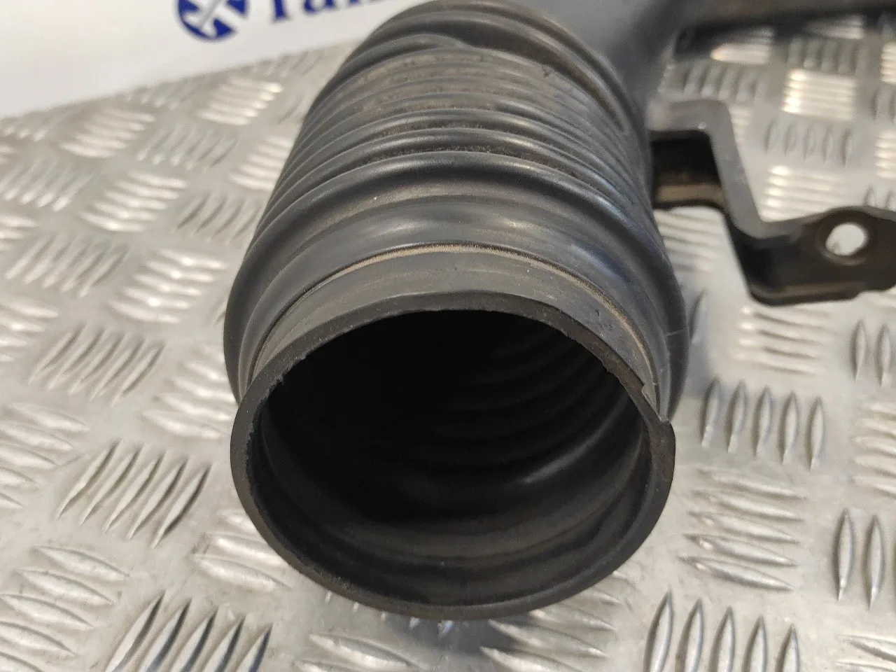 Tubo para Opel Frontera B