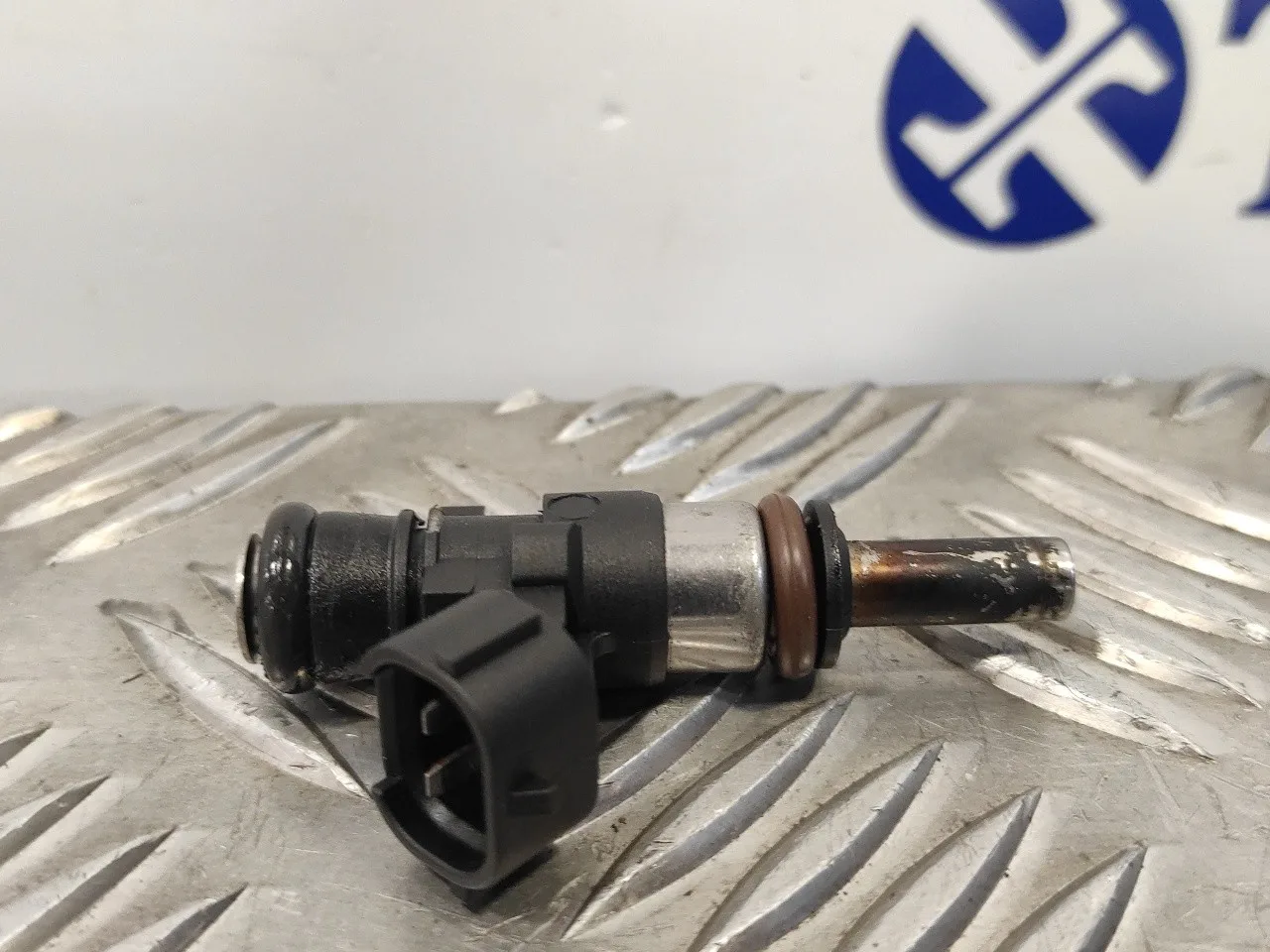 Inyector para Audi A3 Limousine (8Vs, 8Vm)