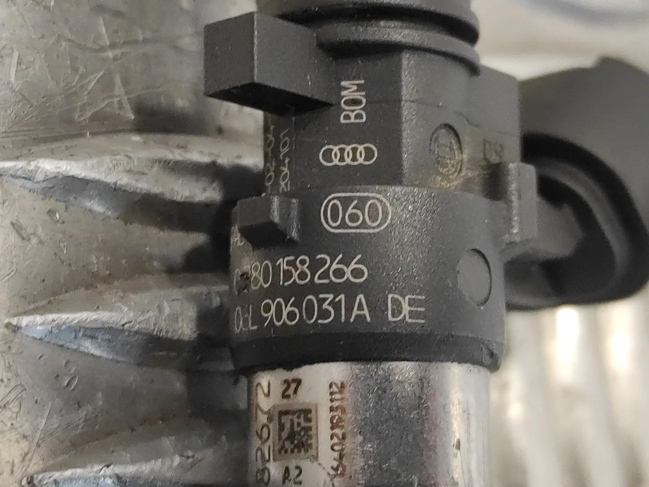 Inyector para Audi A3 Limousine (8Vs, 8Vm)