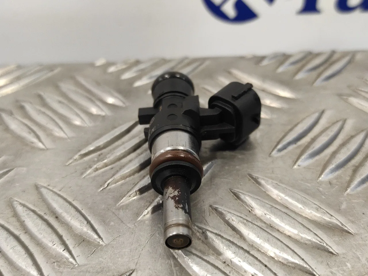 Inyector para Audi A3 Limousine (8Vs, 8Vm)