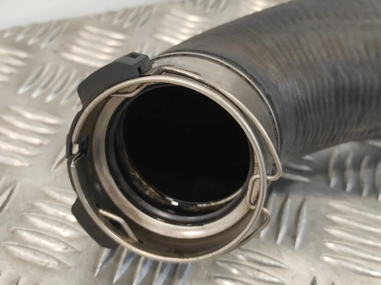 Tubo para Mercedes-Benz Clase E (W212) Lim.