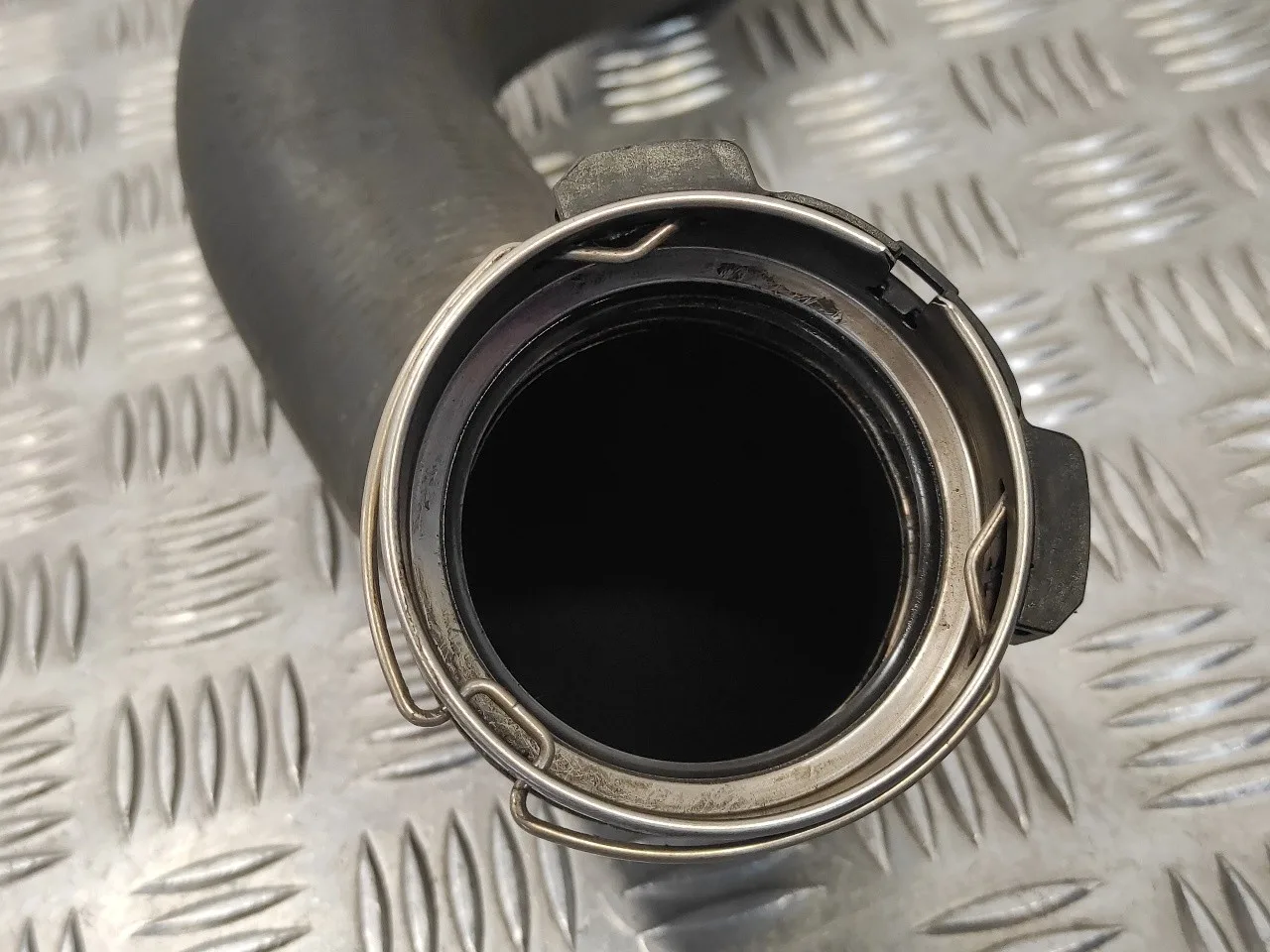 Tubo para Mercedes-Benz Clase E (W212) Lim.