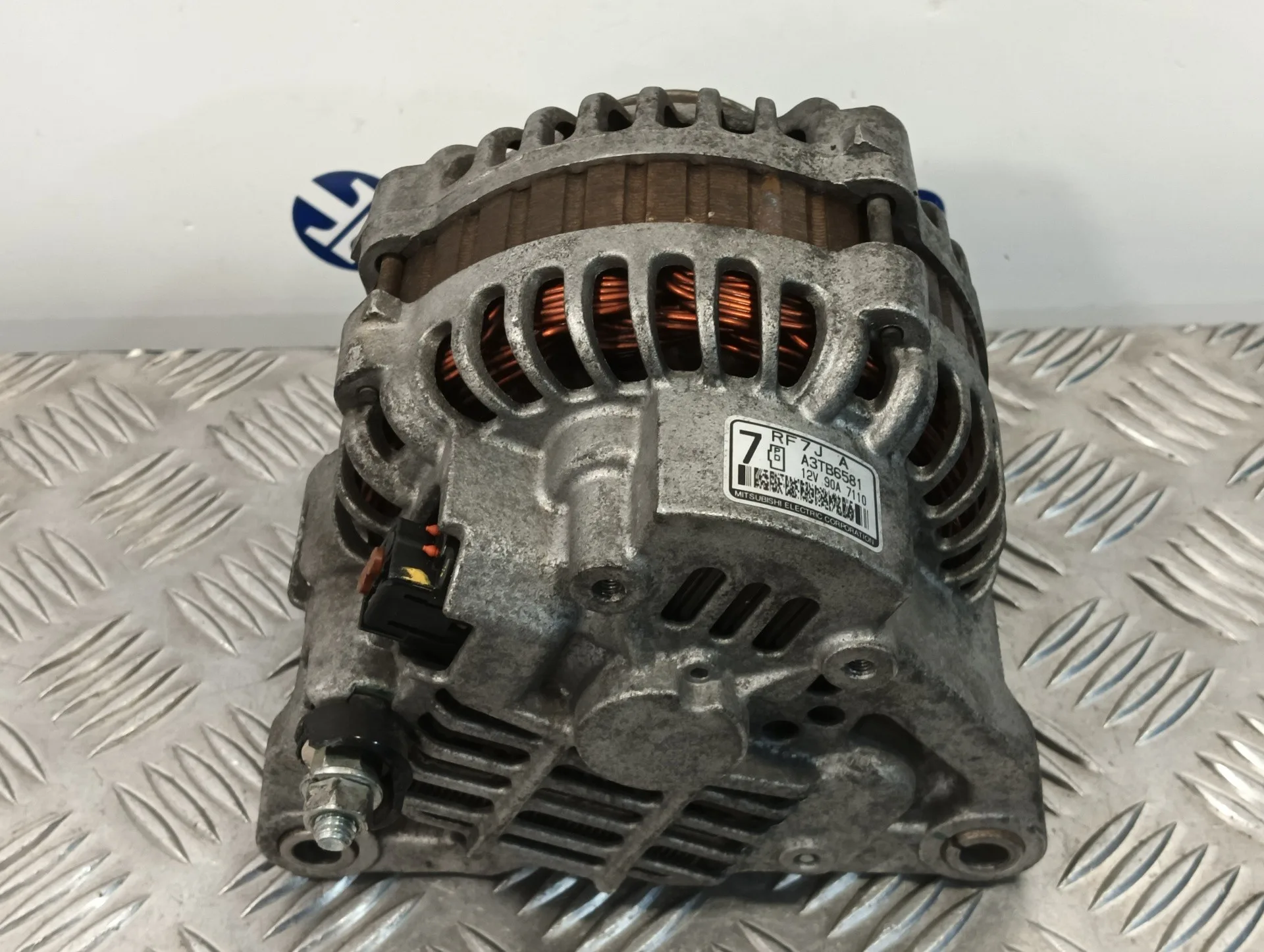Alternador para Mazda 3 Berlina (Bk)