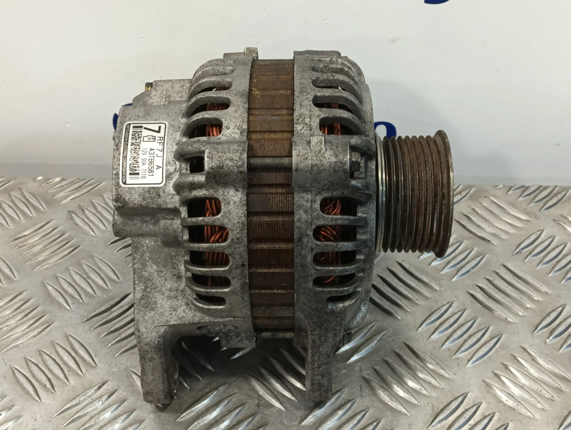 Alternador para Mazda 3 Berlina (Bk)