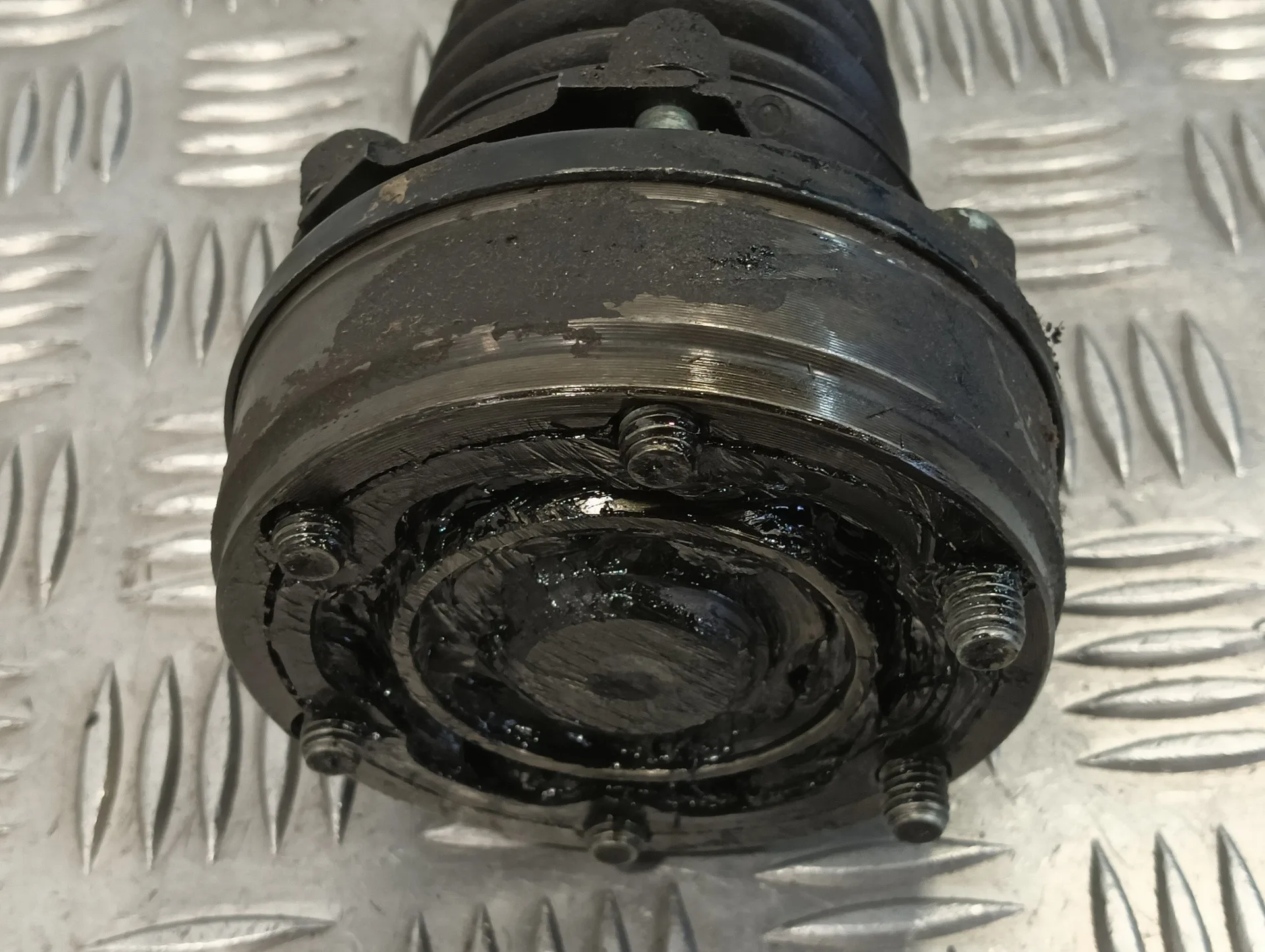 Transmision Delantera Izquierda para Volkswagen Polo (9N1)