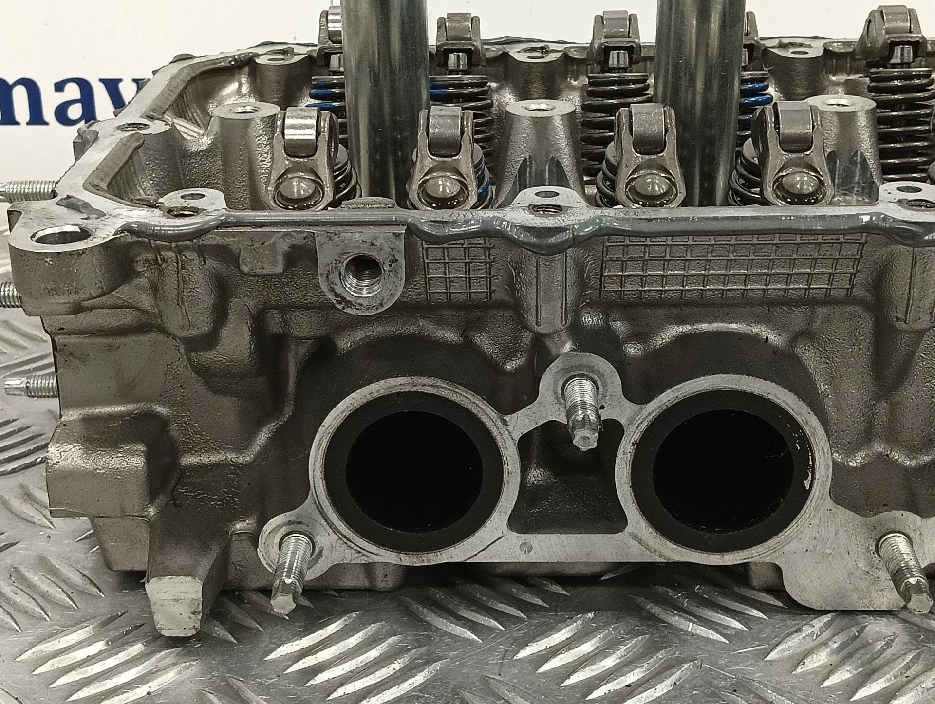 Culata para Toyota Prius (Zvw50)