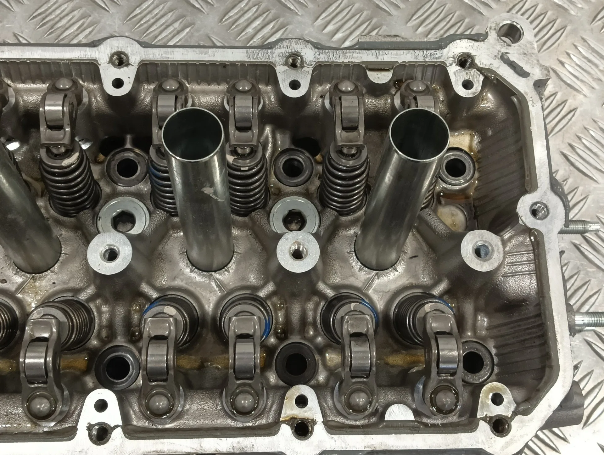 Culata para Toyota Prius (Zvw50)