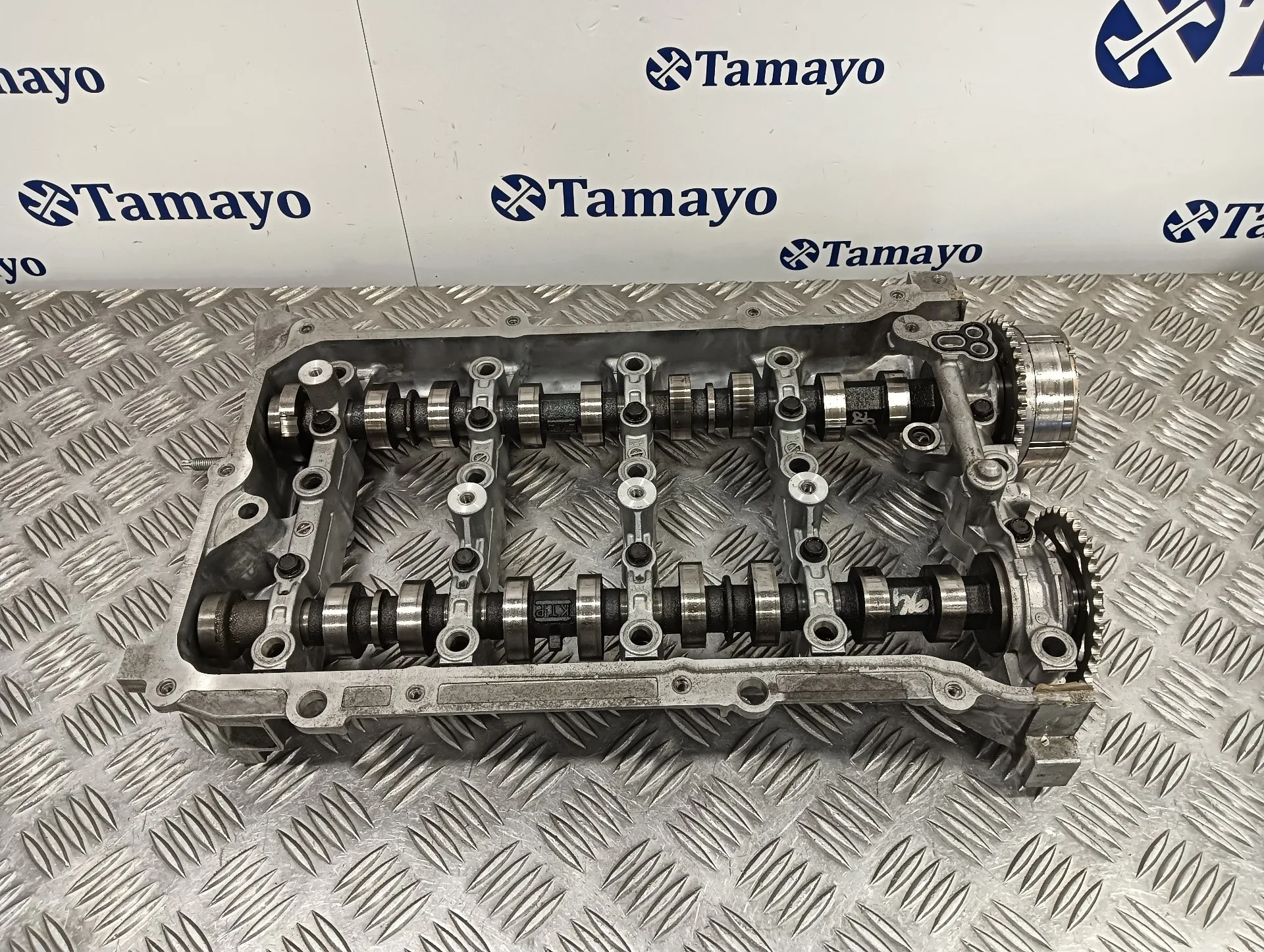 Culatin para Toyota Prius (Zvw50)