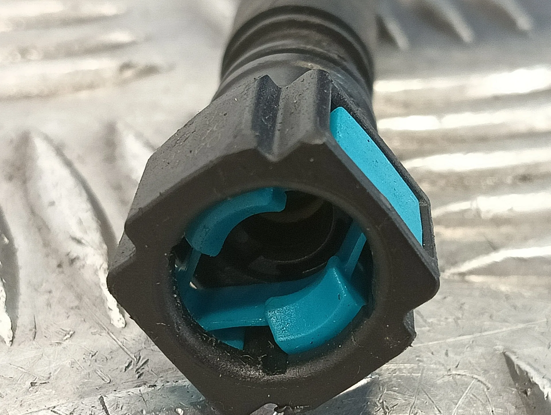 Rampa Inyectora para Toyota Prius (Zvw50)