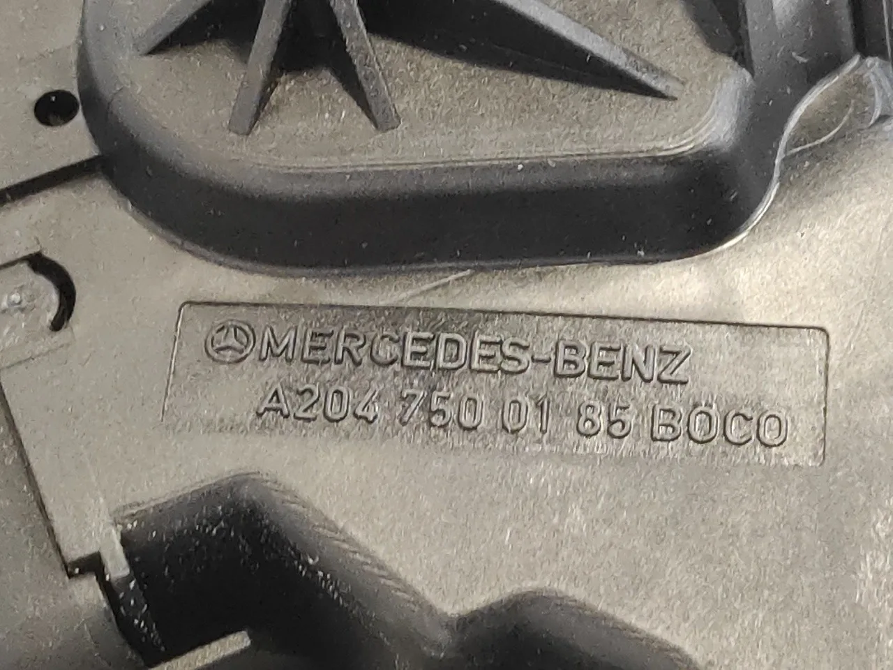 Cerradura Maletero / Porton para Mercedes-Benz Clase E (W212) Lim.