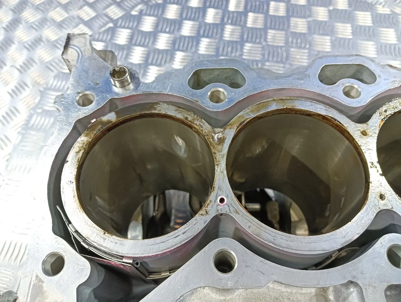 Bloque para Toyota Prius (Zvw50)
