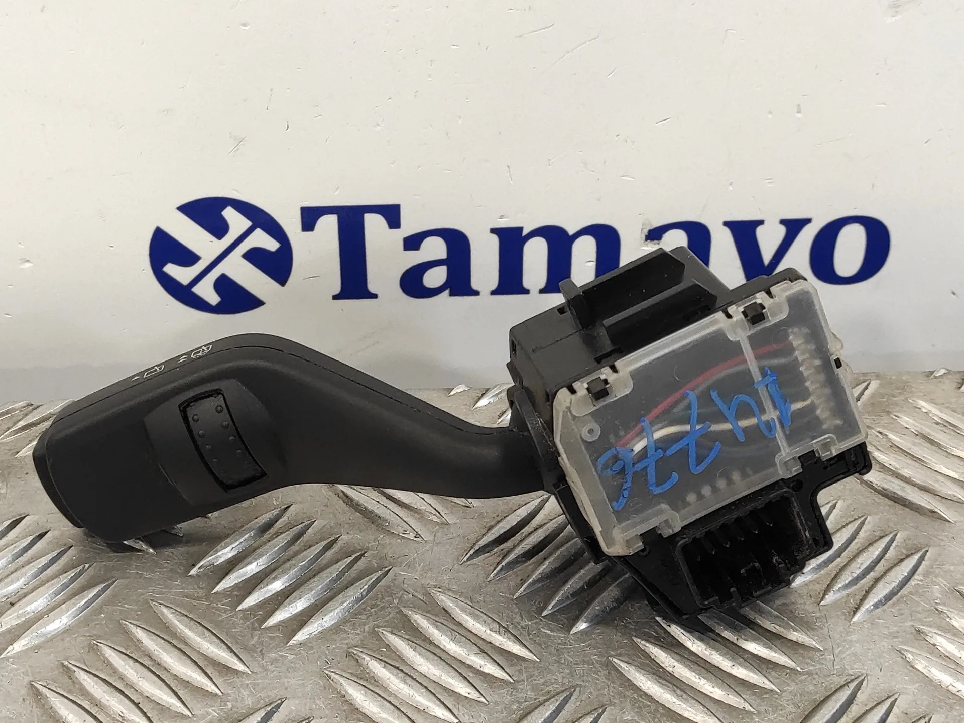Mando Limpia para Ford Focus Berlina (Cap)