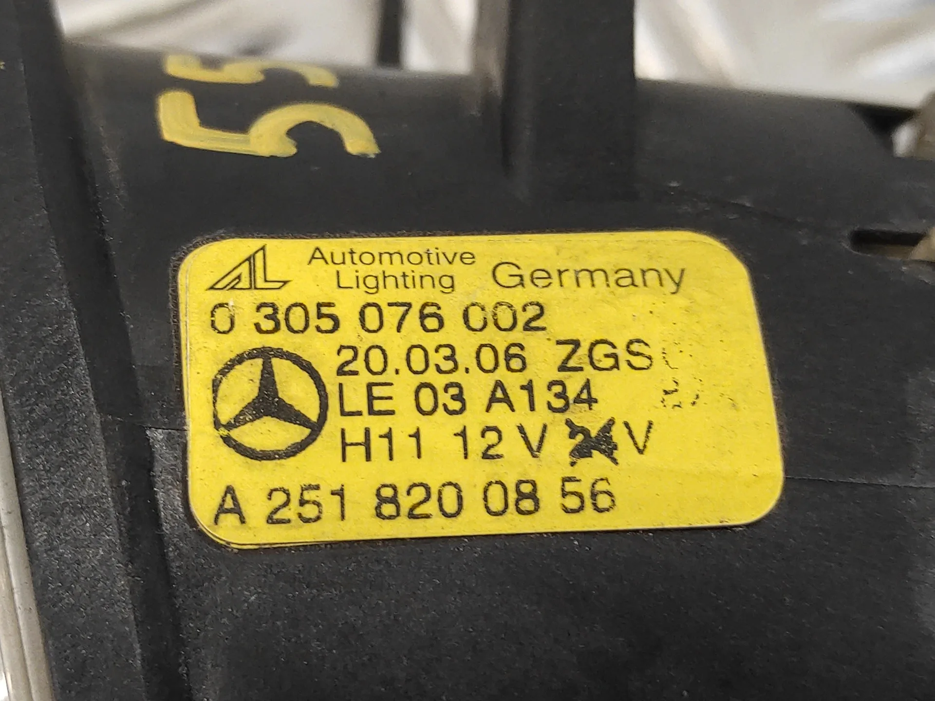 Faro Antiniebla Derecho para Mercedes-Benz Clase B (W245)