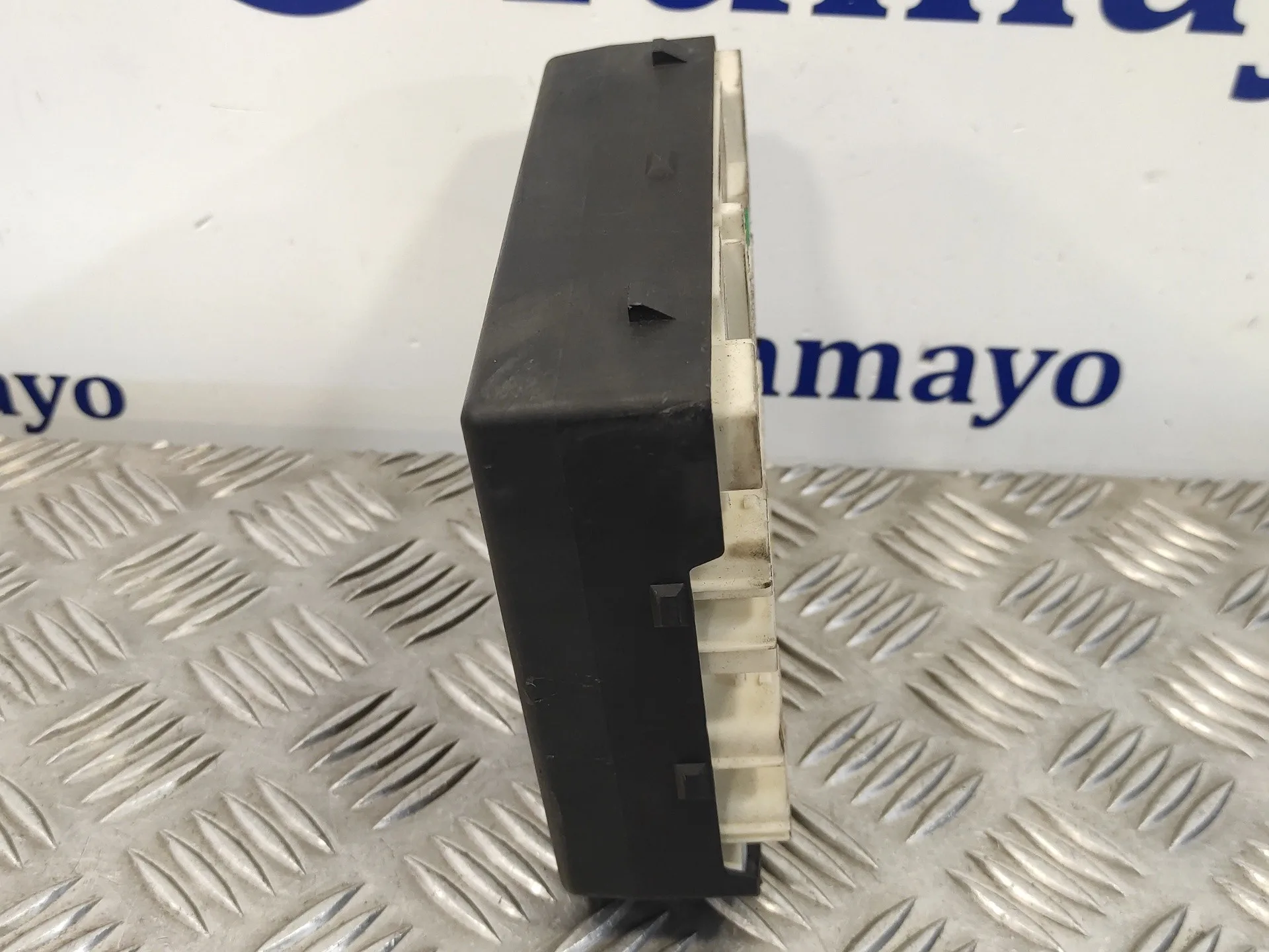 Caja Reles / Fusibles para Renault Megane Iii Berlina 5 P