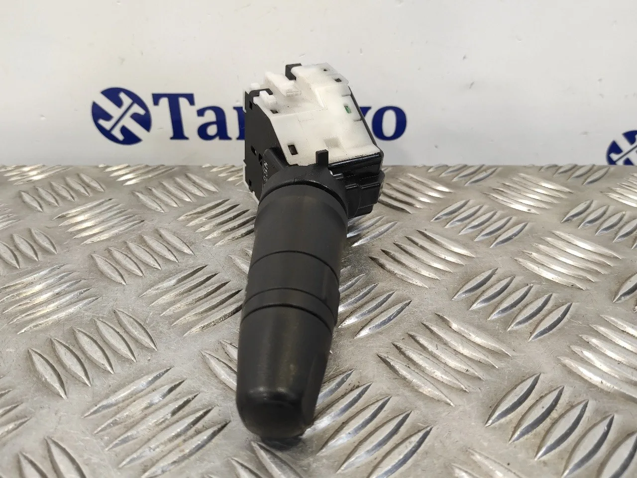 Mando Intermitentes para Nissan Nv 200 (M20)