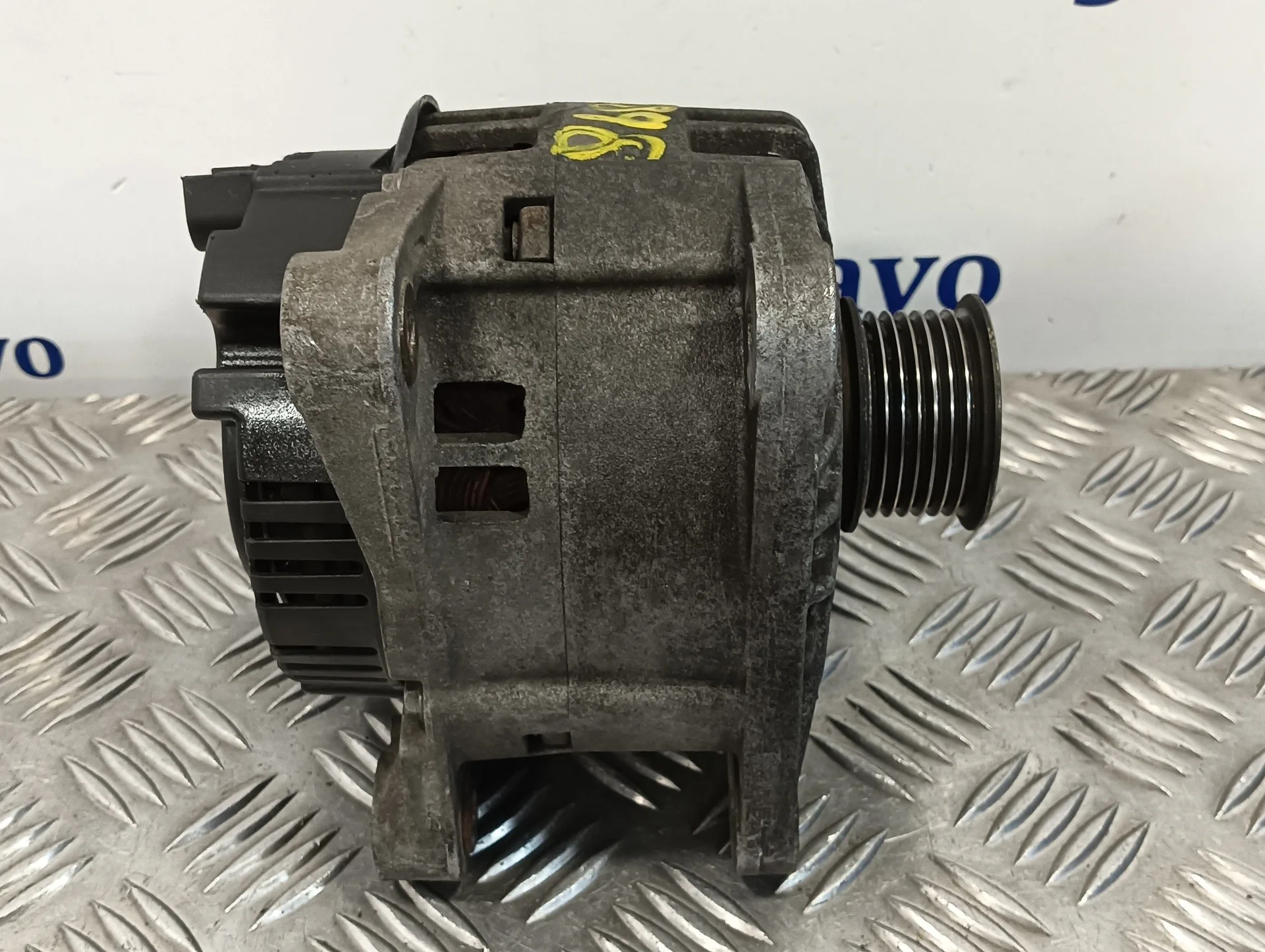 Alternador para Nissan Primera Berlina (P12)