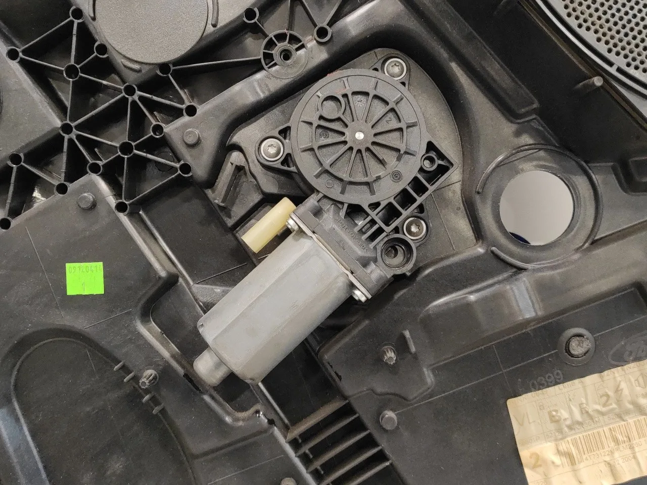 Elevalunas Delantero Izquierdo para Ford Fusion (Cbk)
