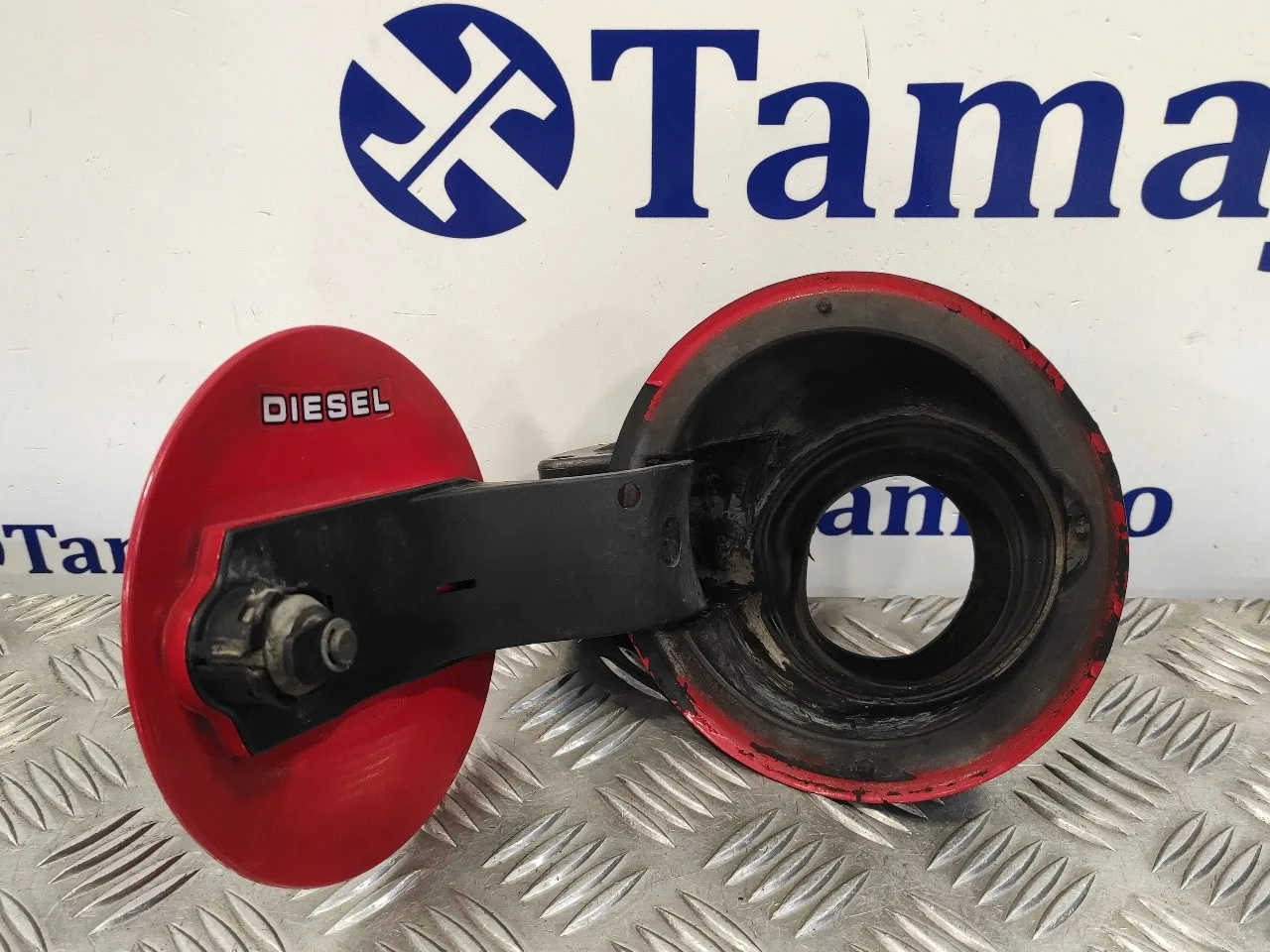 Tapa Exterior Combustible para Ford Fusion (Cbk)