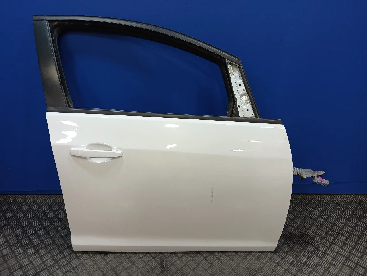 Puerta Delantera Derecha para Opel Astra J Lim.