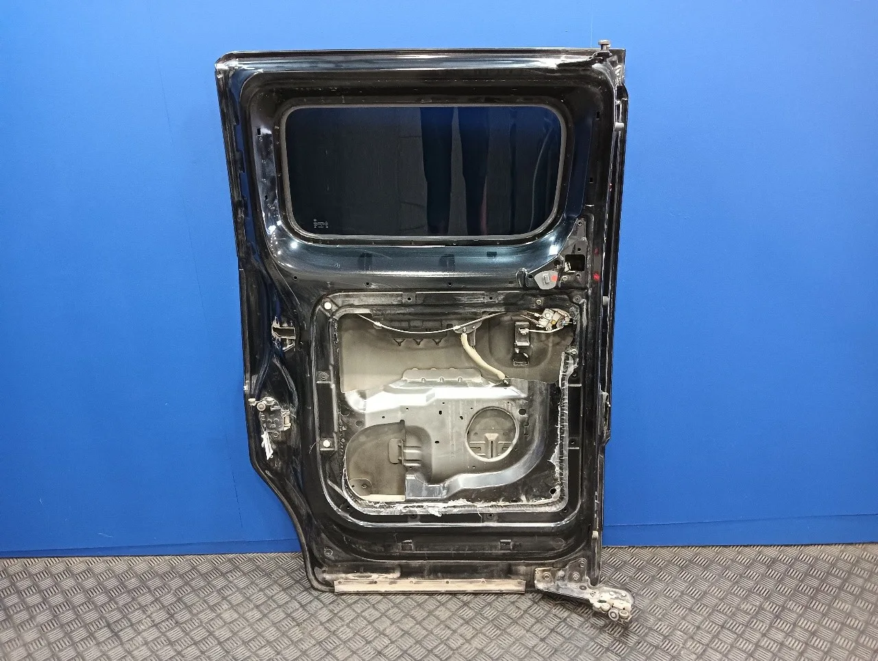 Puerta Lateral Corredera Izquierda para Nissan Nv 200 (M20)