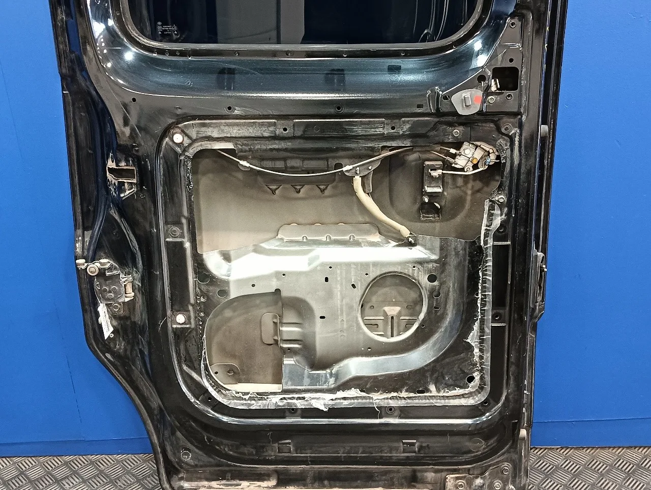 Puerta Lateral Corredera Izquierda para Nissan Nv 200 (M20)