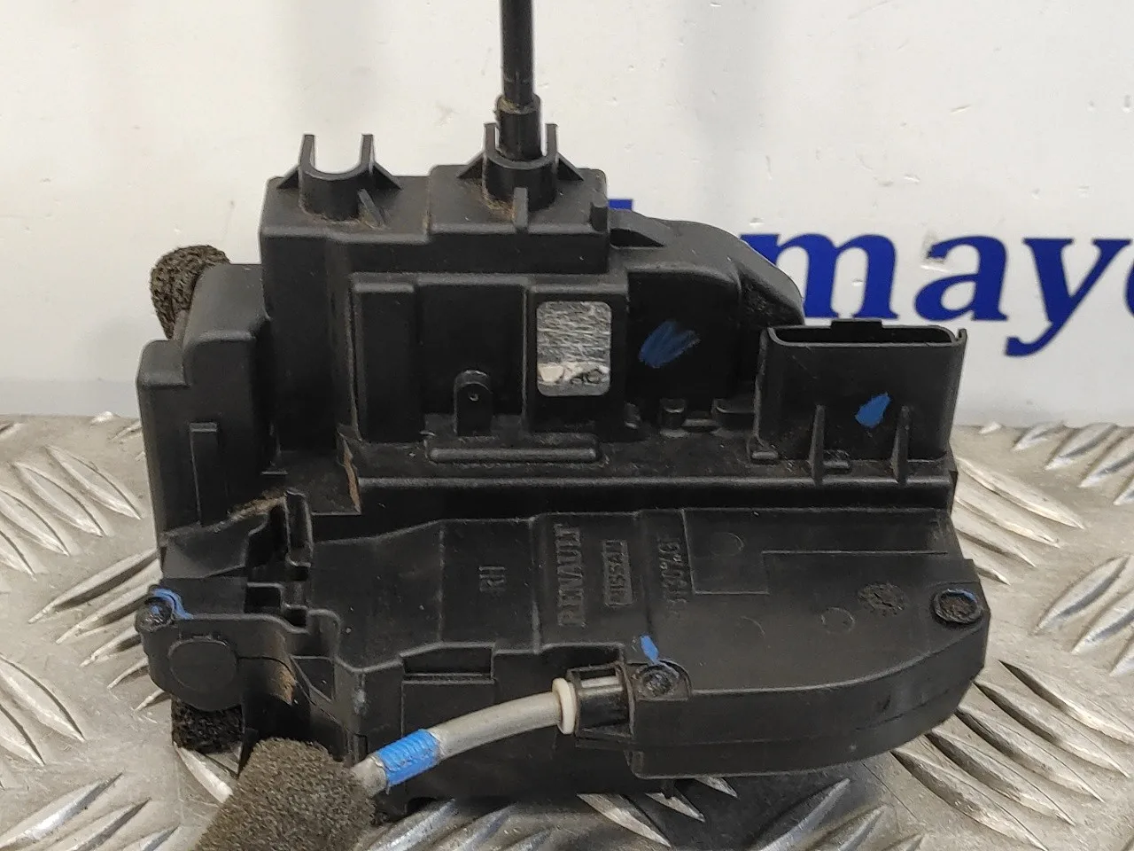 Cerradura Puerta Delantera Derecha para Nissan Nv 200 (M20)