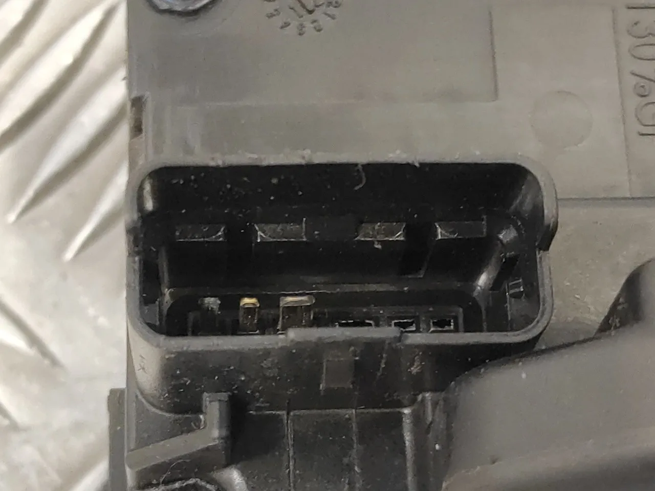 Cerradura Puerta Delantera Derecha para Nissan Nv 200 (M20)