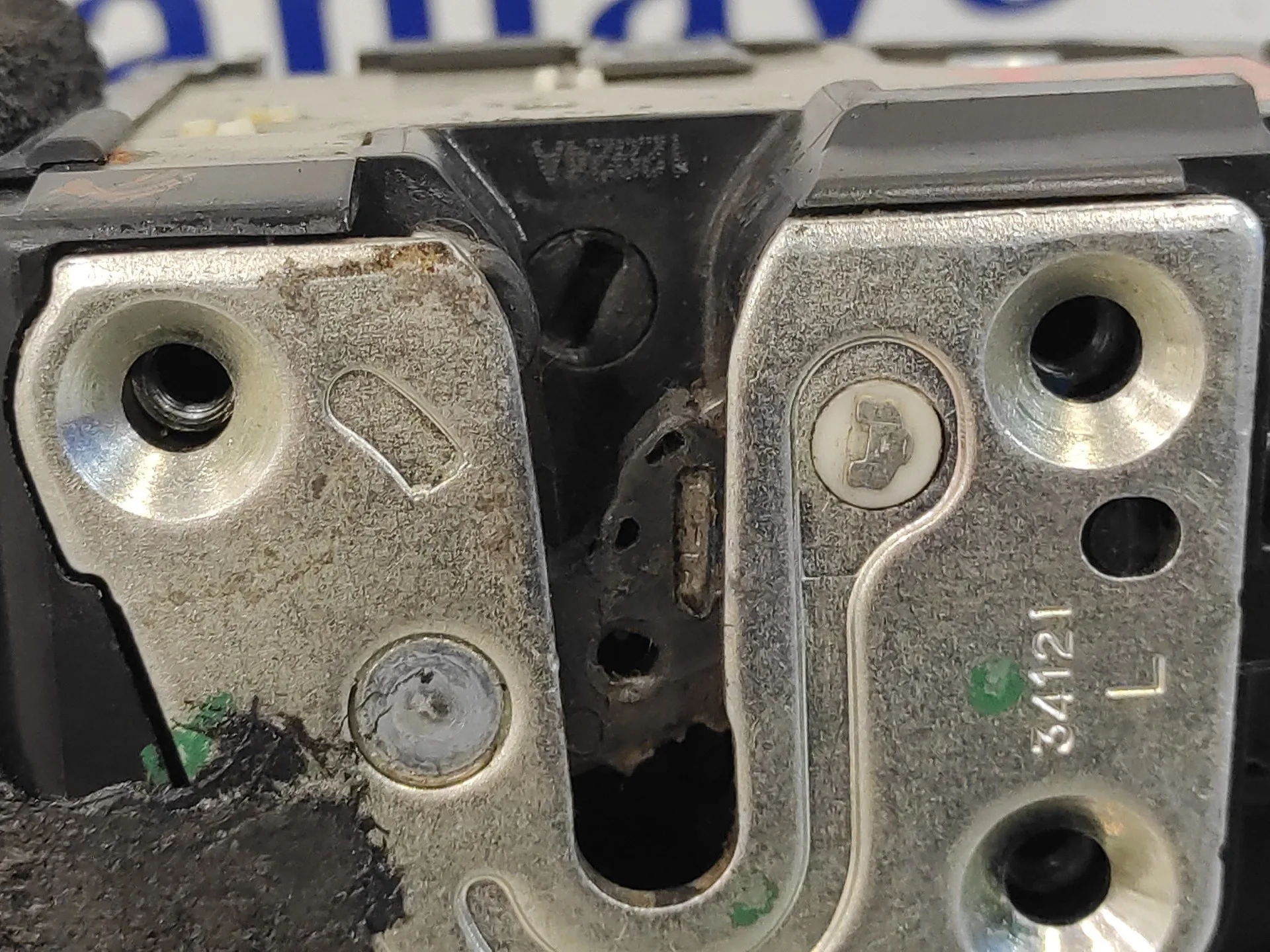 Cerradura Puerta Delantera Izquierda para Nissan Nv 200 (M20)