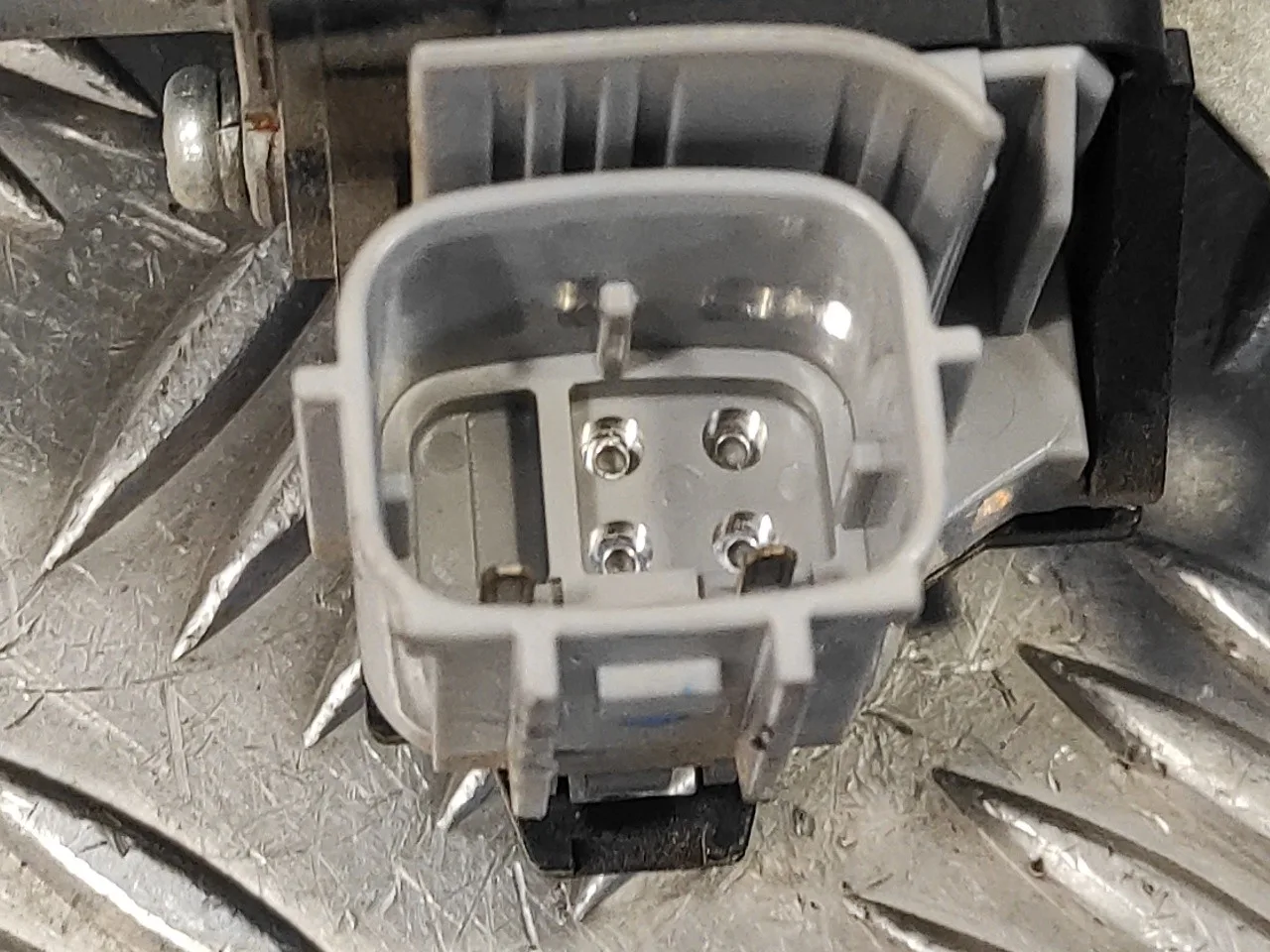 Elevalunas Delantero Derecho para Nissan Nv 200 (M20)