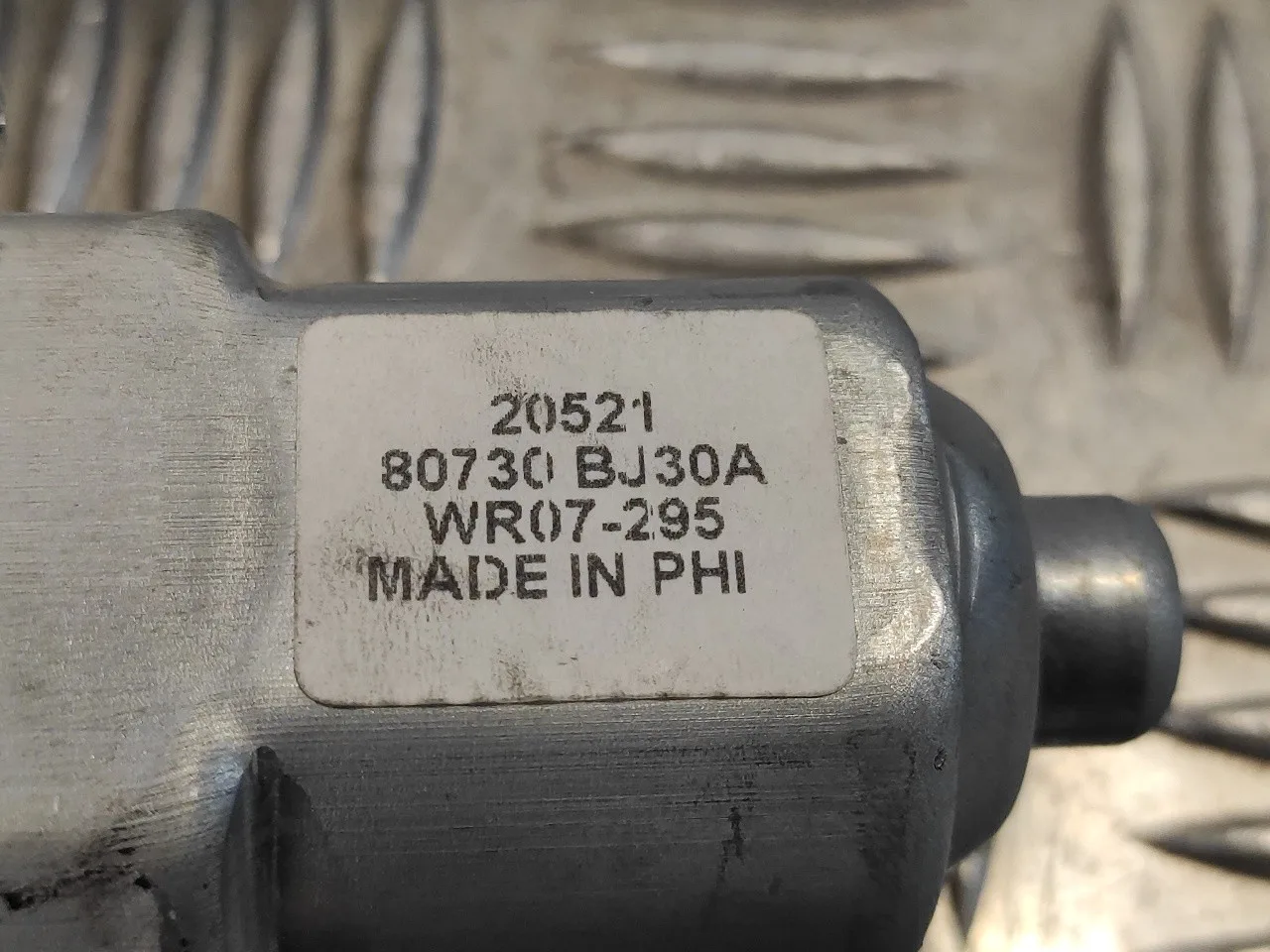 Elevalunas Delantero Derecho para Nissan Nv 200 (M20)