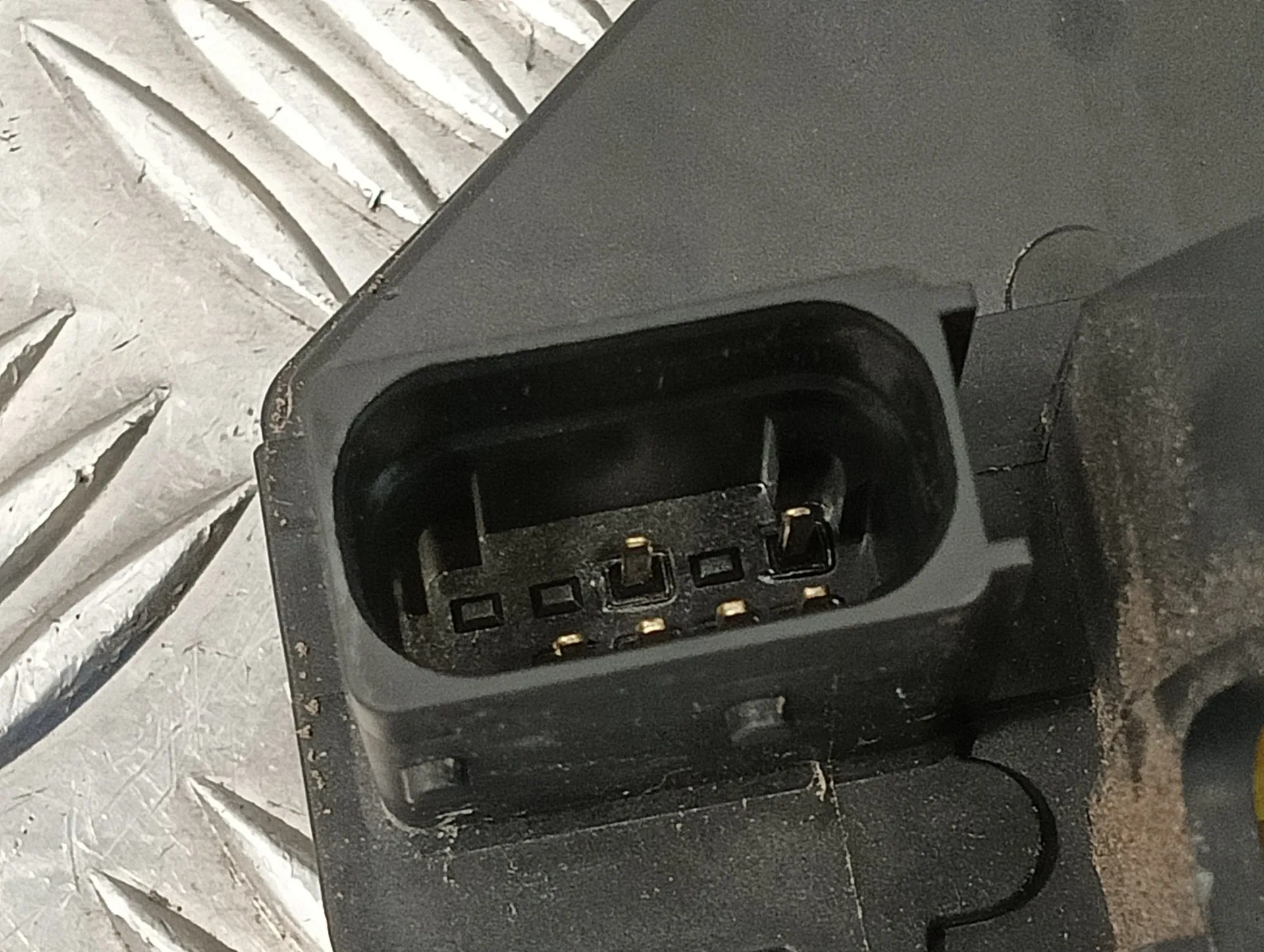 Cerradura Puerta Delantera Izquierda para Opel Astra J Lim.