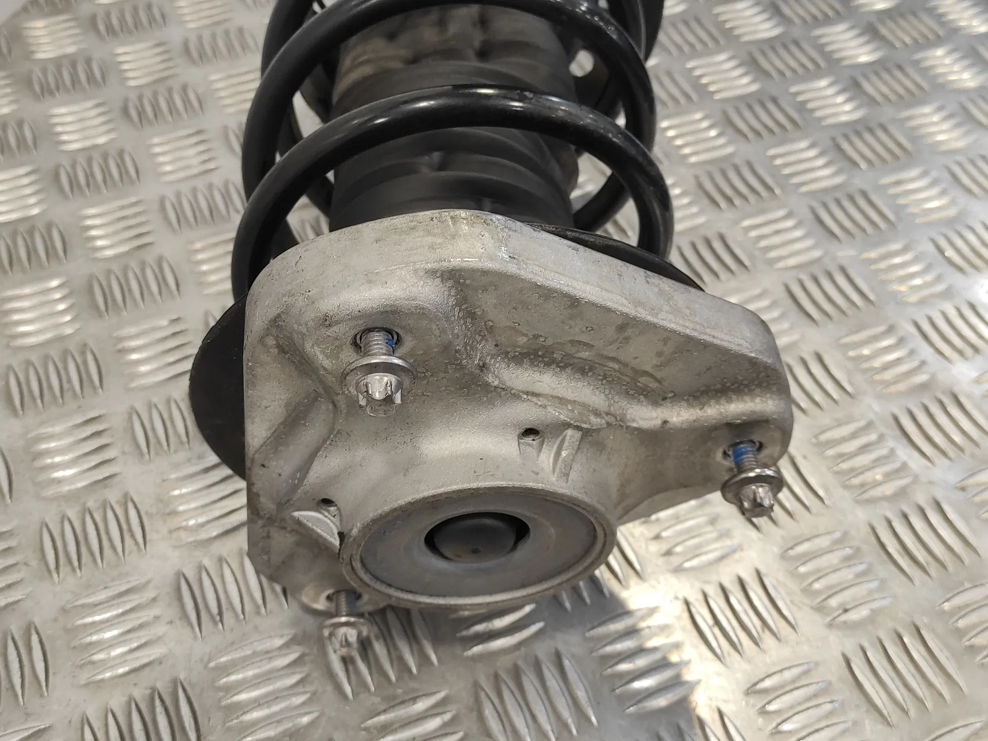 Amortiguador Delantero Derecho para Mercedes-Benz Clase E (W212) Lim.