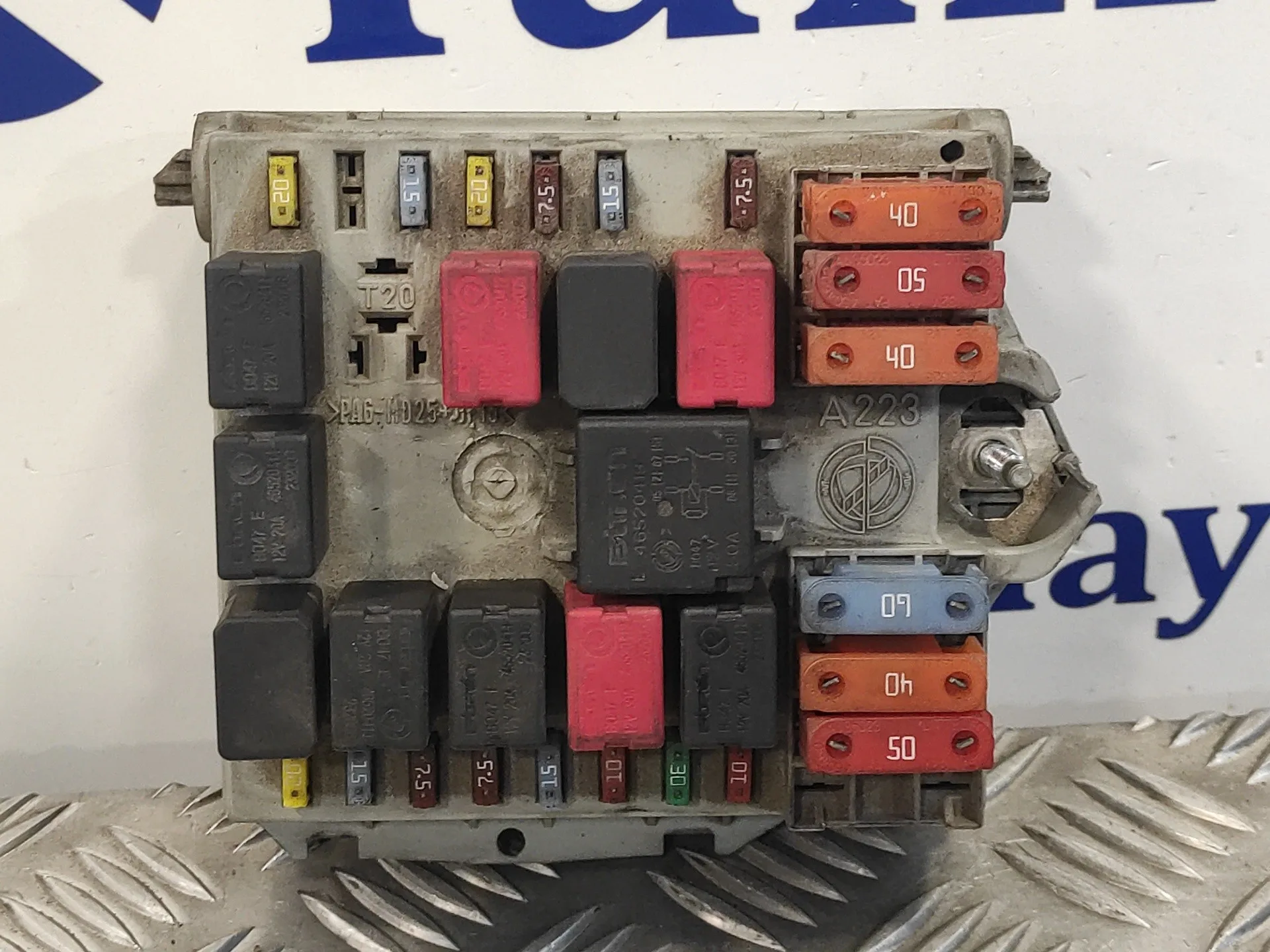 Caja Reles / Fusibles para Alfa Romeo Gt (125)