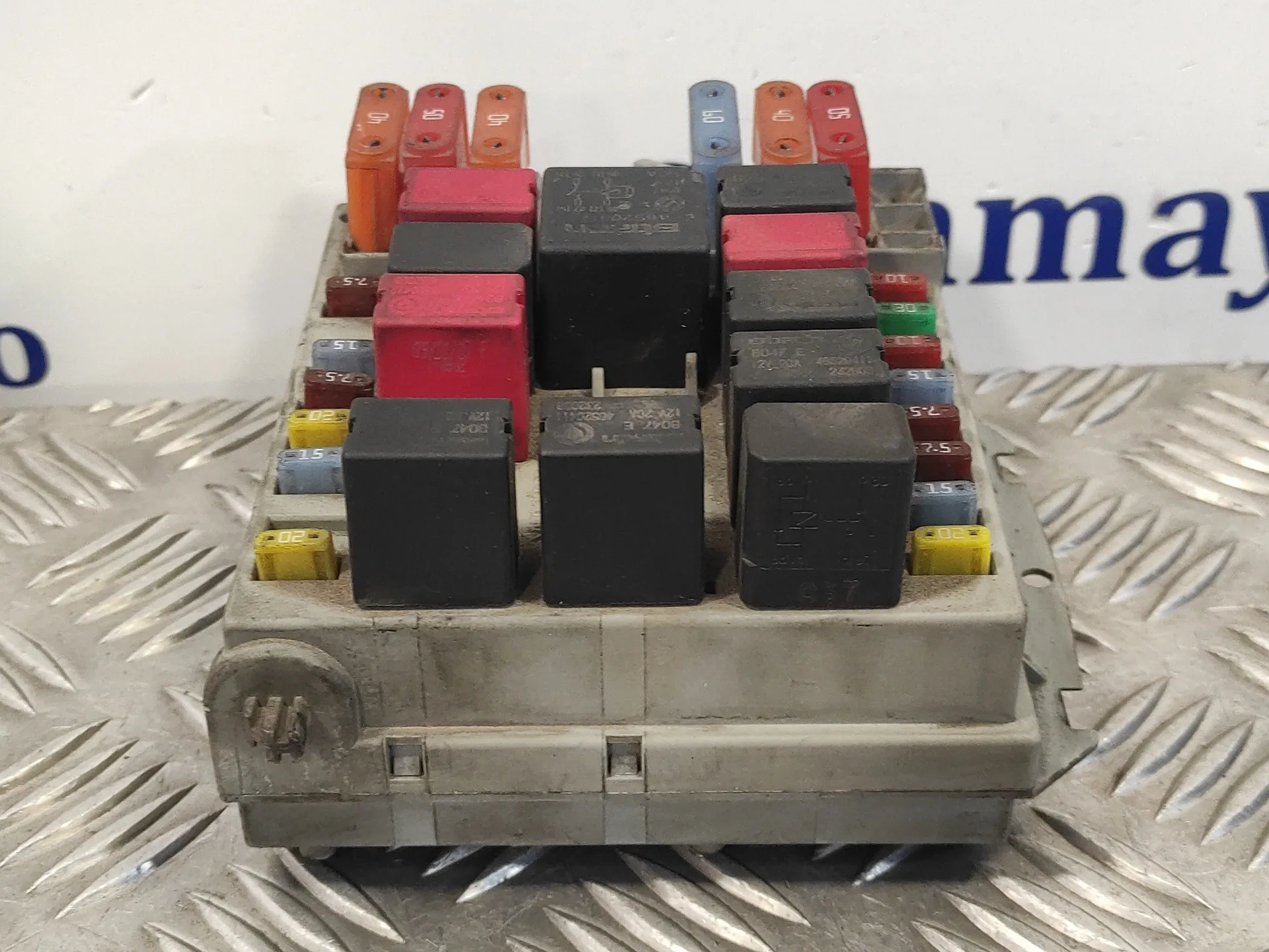 Caja Reles / Fusibles para Alfa Romeo Gt (125)