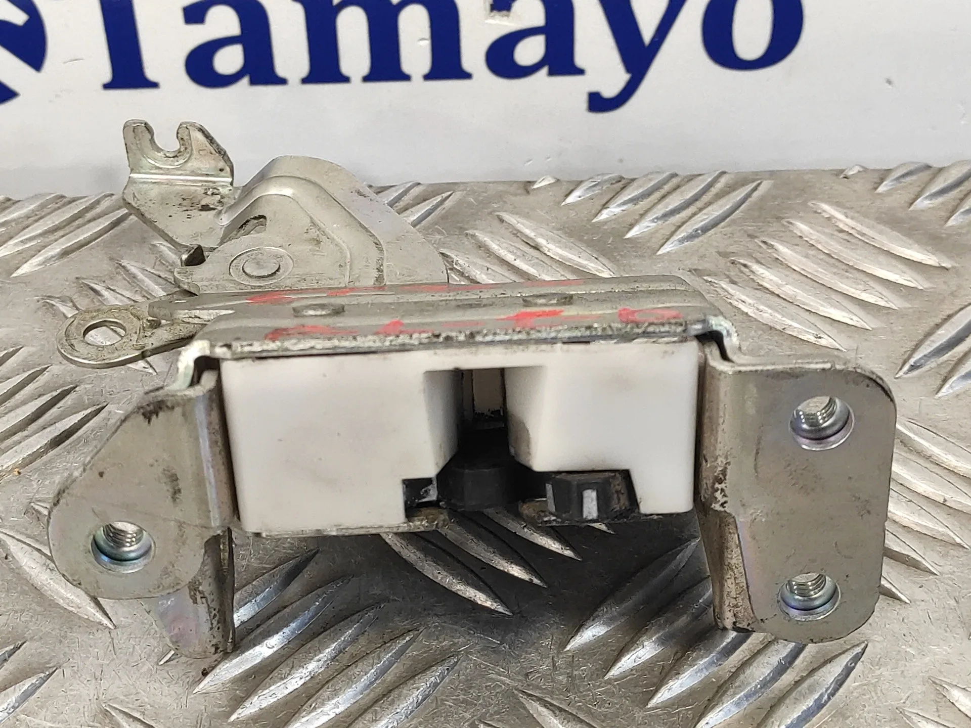 Cerradura Puerta Lateral Izquierda para Nissan Nv 200 (M20)