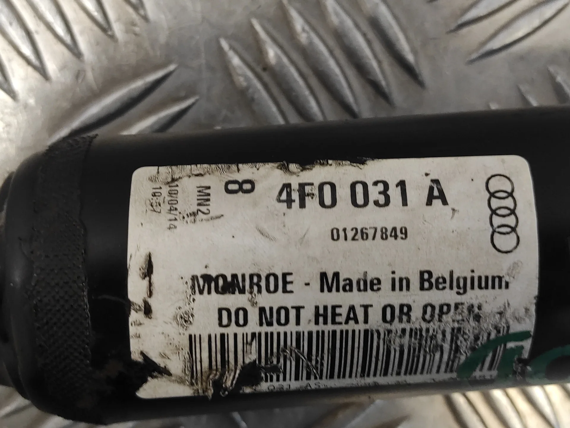 Amortiguador Delantero Derecho para Audi A6 Berlina (4F2)