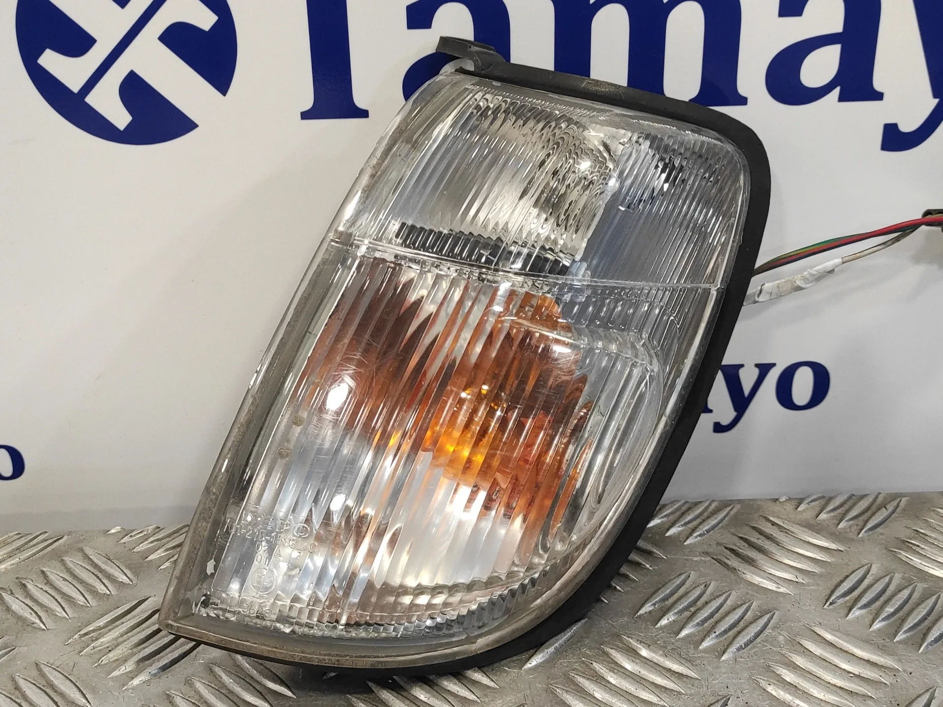 Piloto Delantero Izquierdo para Nissan Pick-Up (D22)