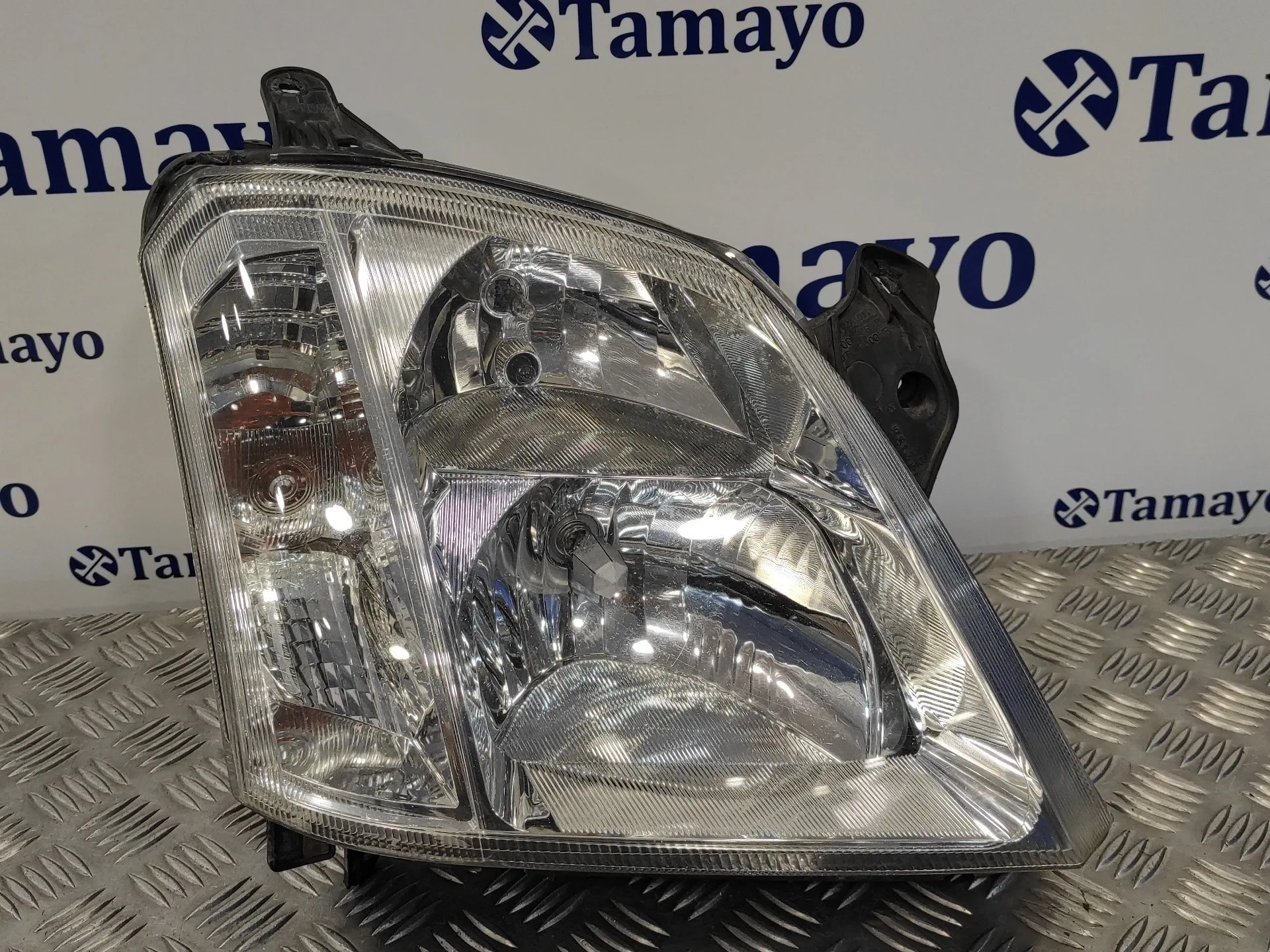 Faro Derecho para Opel Meriva
