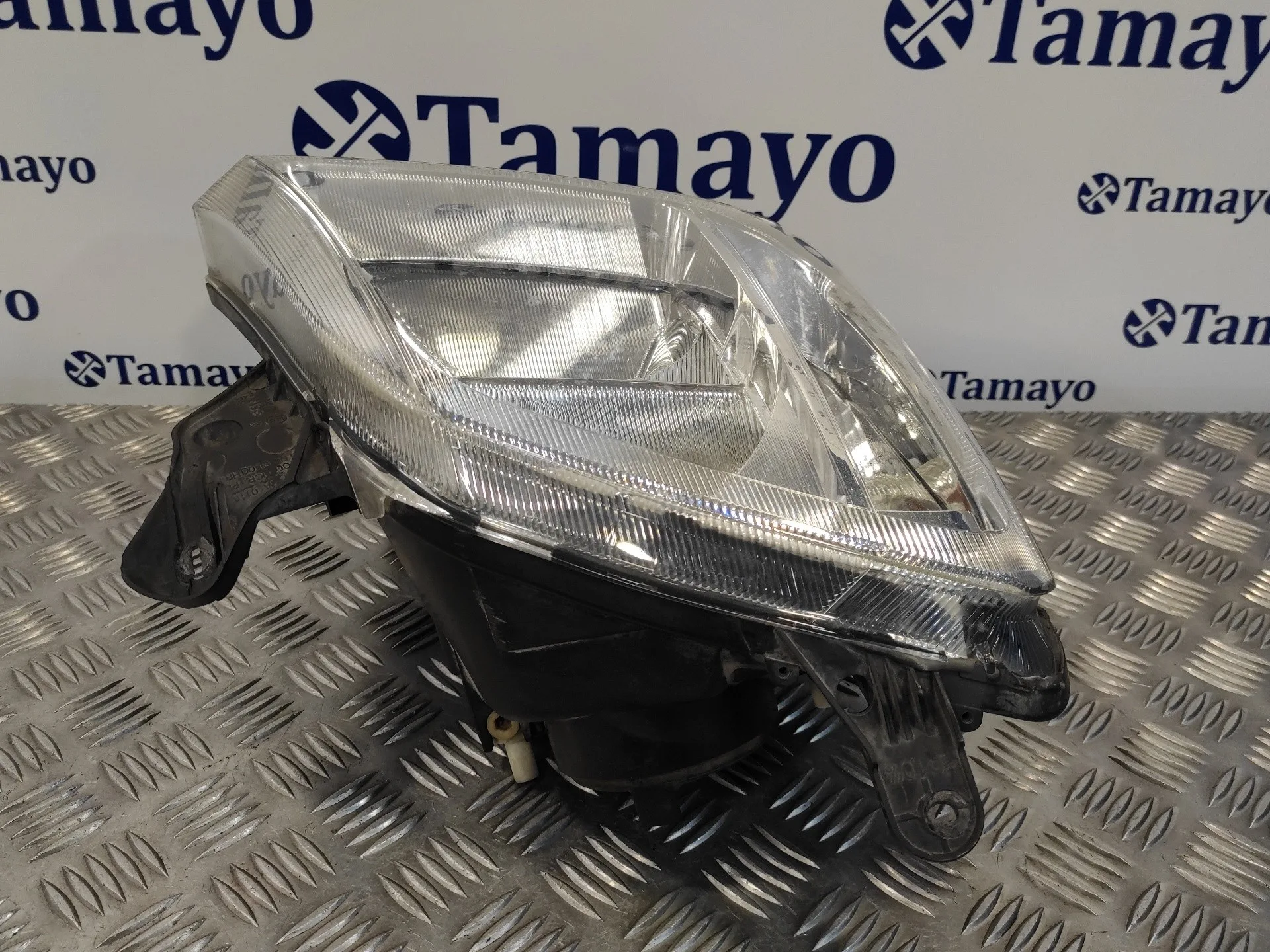 Faro Derecho para Opel Meriva