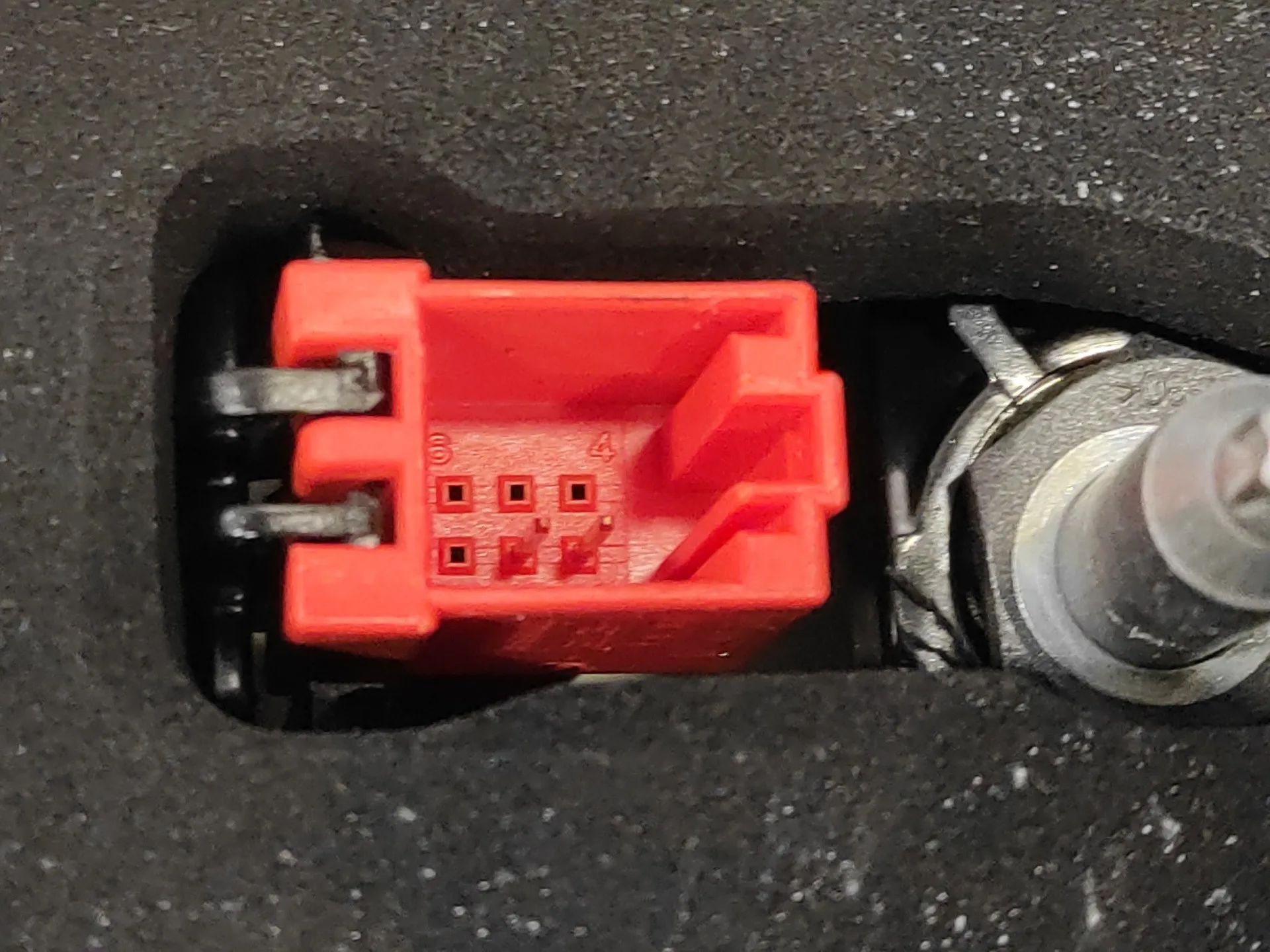 Piloto Trasero Derecho Interior para Audi A4 Berlina (8W2)